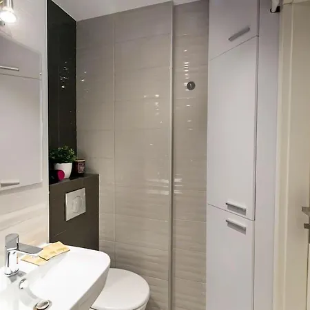 Marszalkowska 111a - Good Varsovie