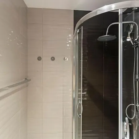 Marszalkowska 111a - Good *