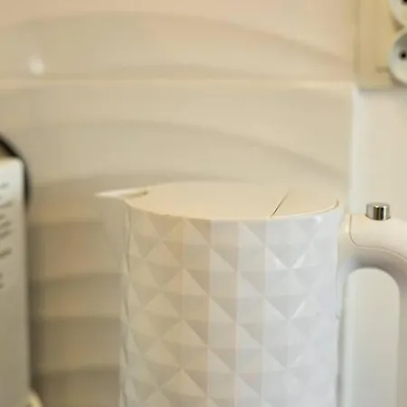 Marszalkowska 111a - Good * Варшава