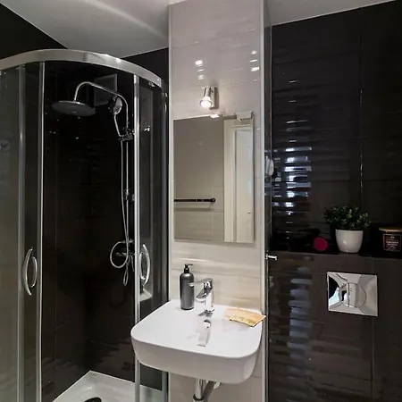 Marszalkowska 111a - Good Varsovia