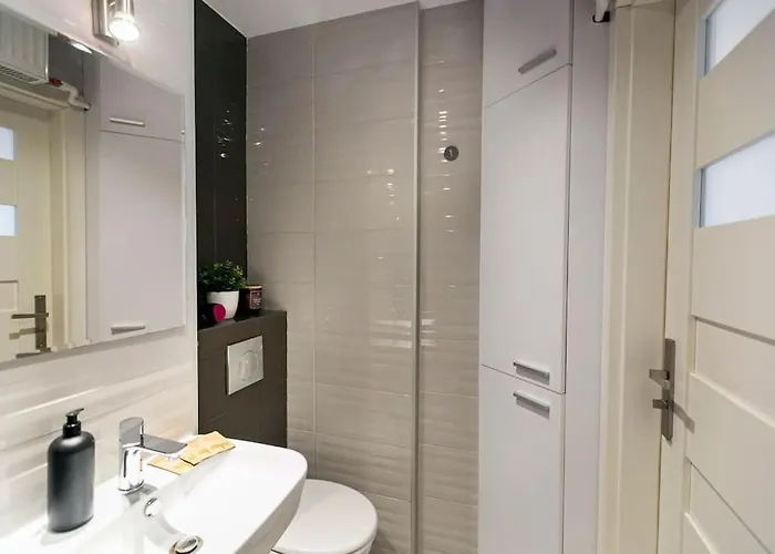 Marszalkowska 111a - Good 华沙