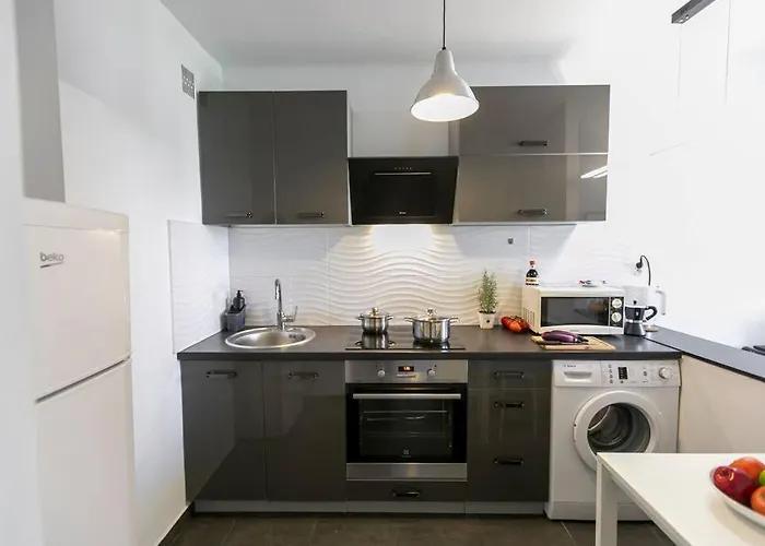 Marszalkowska 111a - Good 华沙